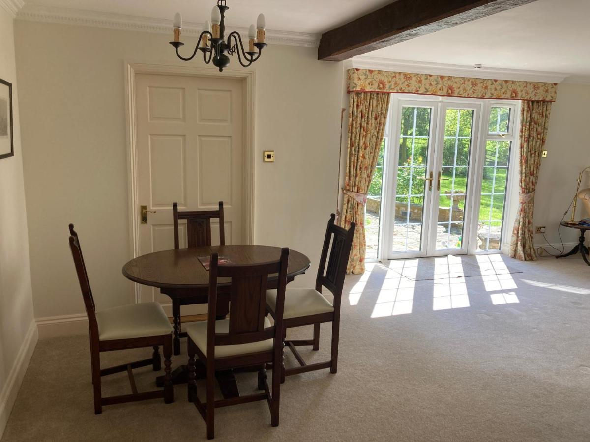 Exclusive 2 Bedroom Apartment With Summer House And Hot Tub Daventry Exterior foto